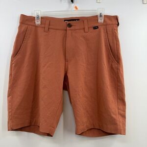 Travis Mathew Apparent Wind Golf Shorts Men's 32 in Clay terra cotta performance